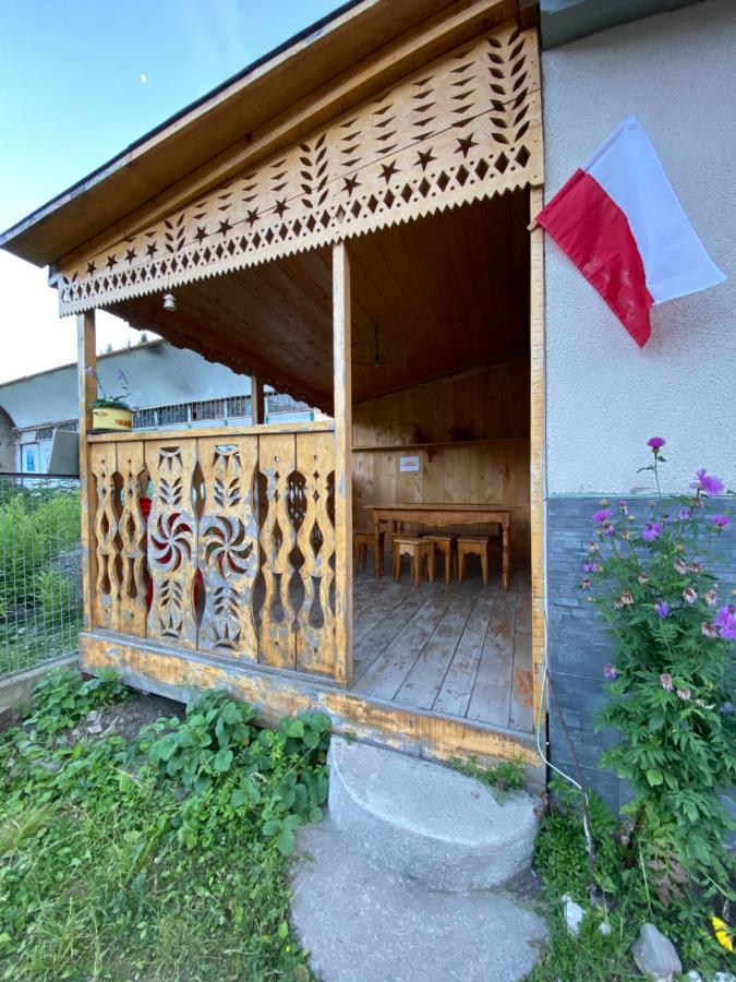 Lentekhi Guest House Konstanta Екстер'єр фото