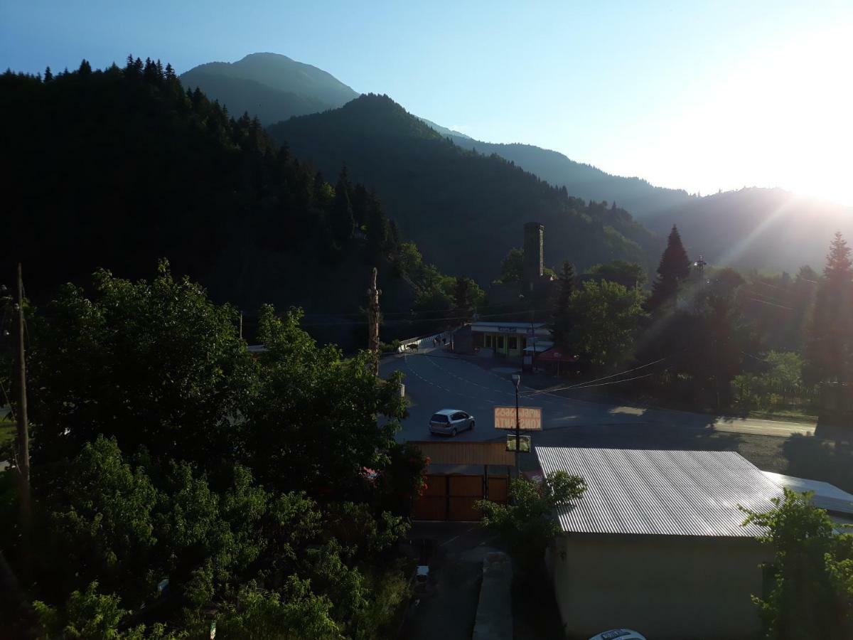 Lentekhi Guest House Konstanta Екстер'єр фото